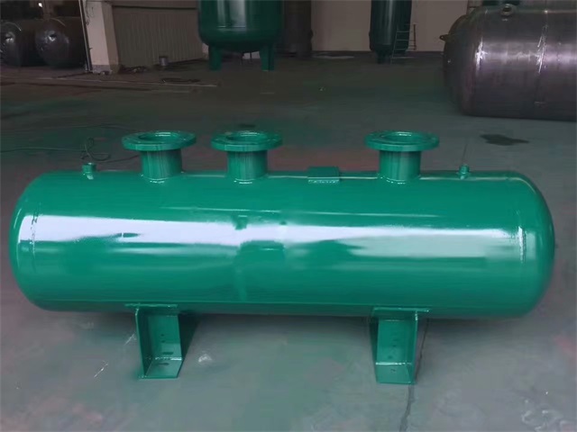 1679991473376569.jpeg 宜丰宜丰宜丰蒸汽分气缸1.jpeg